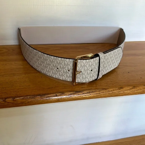 Michael Kors Accessories Michael Kors Signature Stretchy Wide